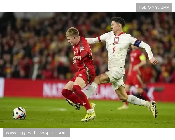 乌克兰队员备战波兰队，实力值得期待，波兰和乌克兰足球