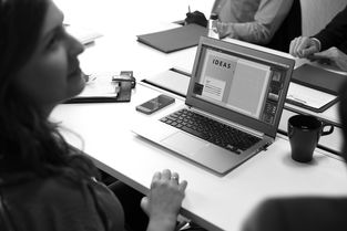 开云备用-体育新闻中心启动体育内容创作人才培养计划，体育类深度报道